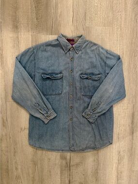 Men's Light Blue Denim Style Baxter Vintage 90s Button-Down Shirt